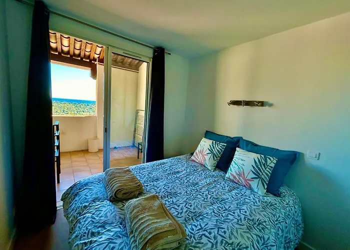 Avec Vue Sur Le Golfe De St Tropez- Climatisation Apartment *